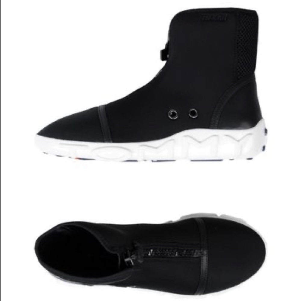 Make offer Hilfiger collection boots by Gigi Hadid - Picture 4 of 8